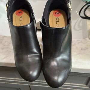 Cl laundry shoes